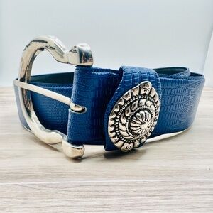 Vintage Nous Deux Electric Blue Pebbled Leather Exotic Silver Buckle 80s Belt 31